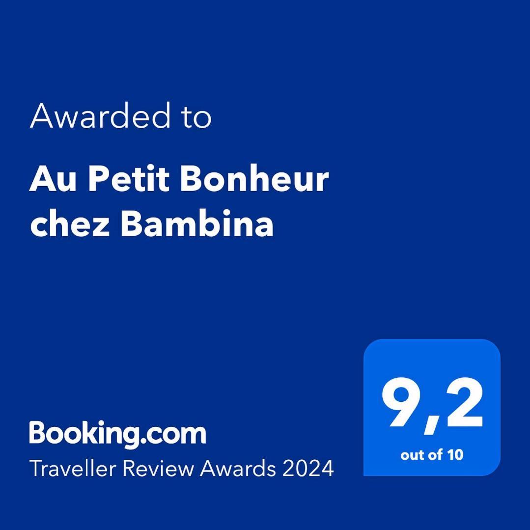 Au Petit Bonheur Chez Bambina Hotel Leynes Exterior photo